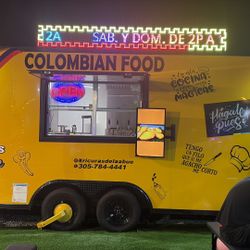 Food Truk Con Un Año De Uso 