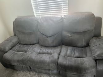 Free recliner sofa