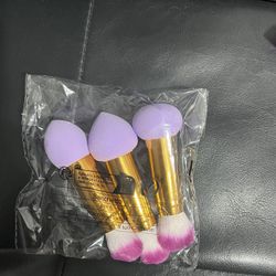 Makeup Accessories 