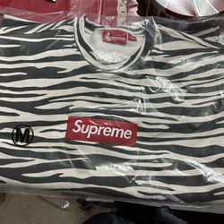 Supreme Box Logo Crew Neck / Zebra / Medium 