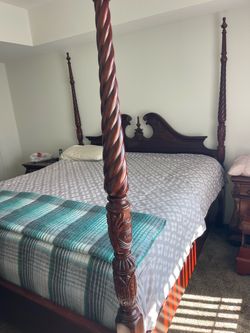 4 post cherry oak king size bed frame with mattress