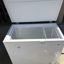 7.0 Cubic Freezer