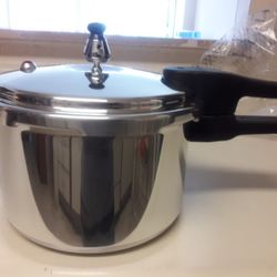 New Pressure Cooker 