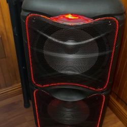 IQ SOUND 2x12” Rechargeable IQ SOUND 2x12” Rechargeable Wireless Speaker