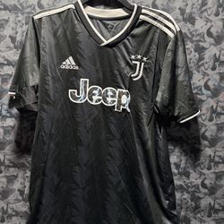 Adidas Juventus Jersey 2022 2023 Away Men's Soccer Football Black Sz L  The Adidas Juventus Jersey 2022 2023 Away Men's Soccer Football Black Sz L is 
