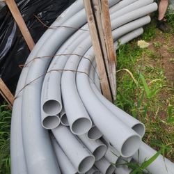 NEW- 4" 90 degree bend 60" radius PVC
