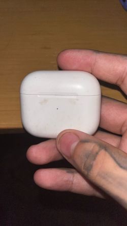 Apple AirPods (3rd Generation)