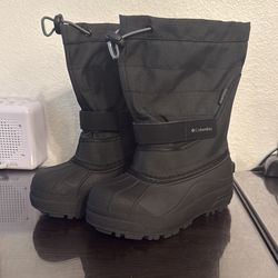 Snow boots Kids size 1