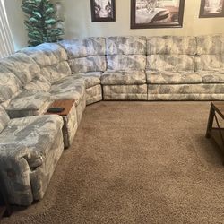 Sectional Couch 