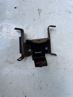 2007-2010 GMC sierra 2500 bracket