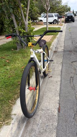 These foos gon wild throne 29er