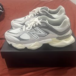 MEN'S NEW BALANCE 9060 CASUAL SHOES  SIZE 9
