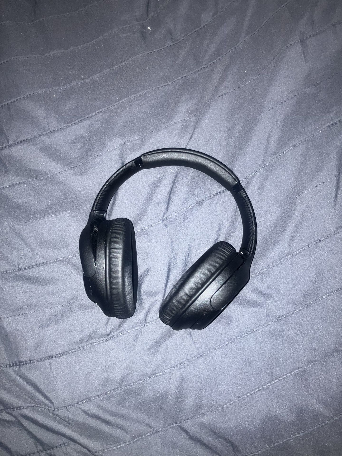 Sony WHCH720N Bluetooth Wireless Noise-Canceling Headphones