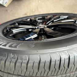 18” Rav4 XSE OEM Wheels Rims & Tires