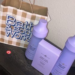 Bath & body works laundry set