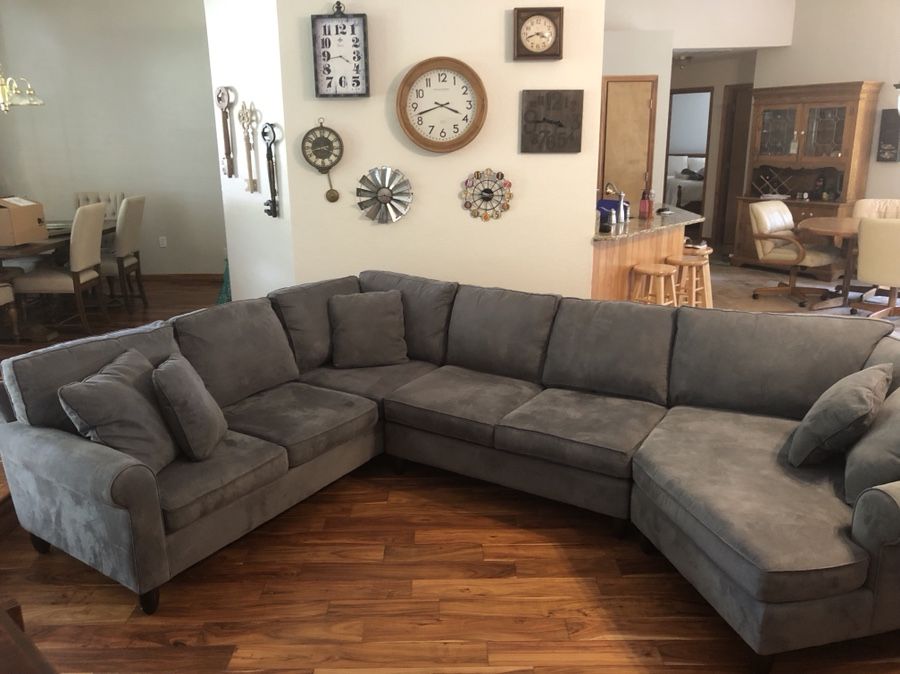 Havertys Amalfi Sectional For In