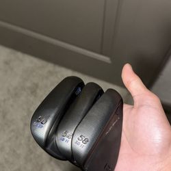 Raw black Taylormade MG3 wedge set in great condition for trade