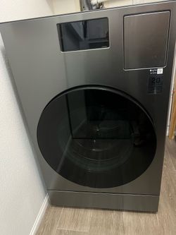 Samsung Bespoke 5.3 cu. ft. Electric washer dryer combo
