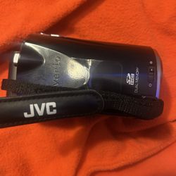 JVC Everio Camcorder 45x dynamic zoom 