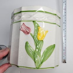 Cutie Vintage Flower Pot