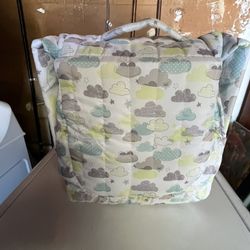 Baby Delight Snuggle Nest