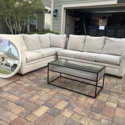 Cream - La-Z-Boy Sleeper Sectional