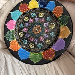 Large Clay ceramic glazed hand painted from Mexico. 15” diameter 1” sloped depth. Excellent condition! 