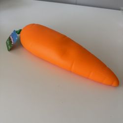 Jumbo Carrot