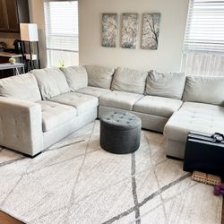 Angelino heights 3 2024 pc sleeper sectional