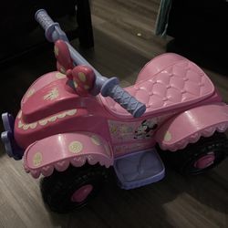 Minnie Mouse 4 Wheeler 6v 