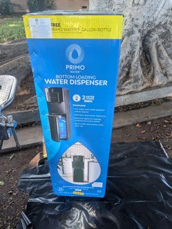 Primo bottom loading water dispenser