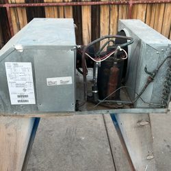 Coleman Rv A/c In Working Condition 