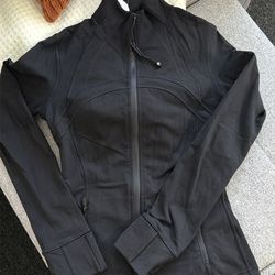 Lululemon Define Jacket  size 4