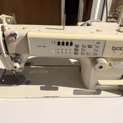 Brother F-40 Sewing Machine With Table