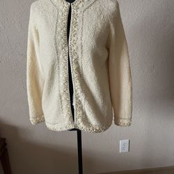 50 Or 60 Jacket Cream With Pearls