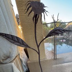 Solid Rebar Iron Sunflower Garden Art