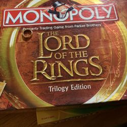 Monopoly Lord Of The Rings Trilogy Edition