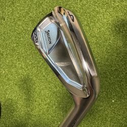 Srixon Zxi7 4 Iron