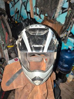 moto cross helmet