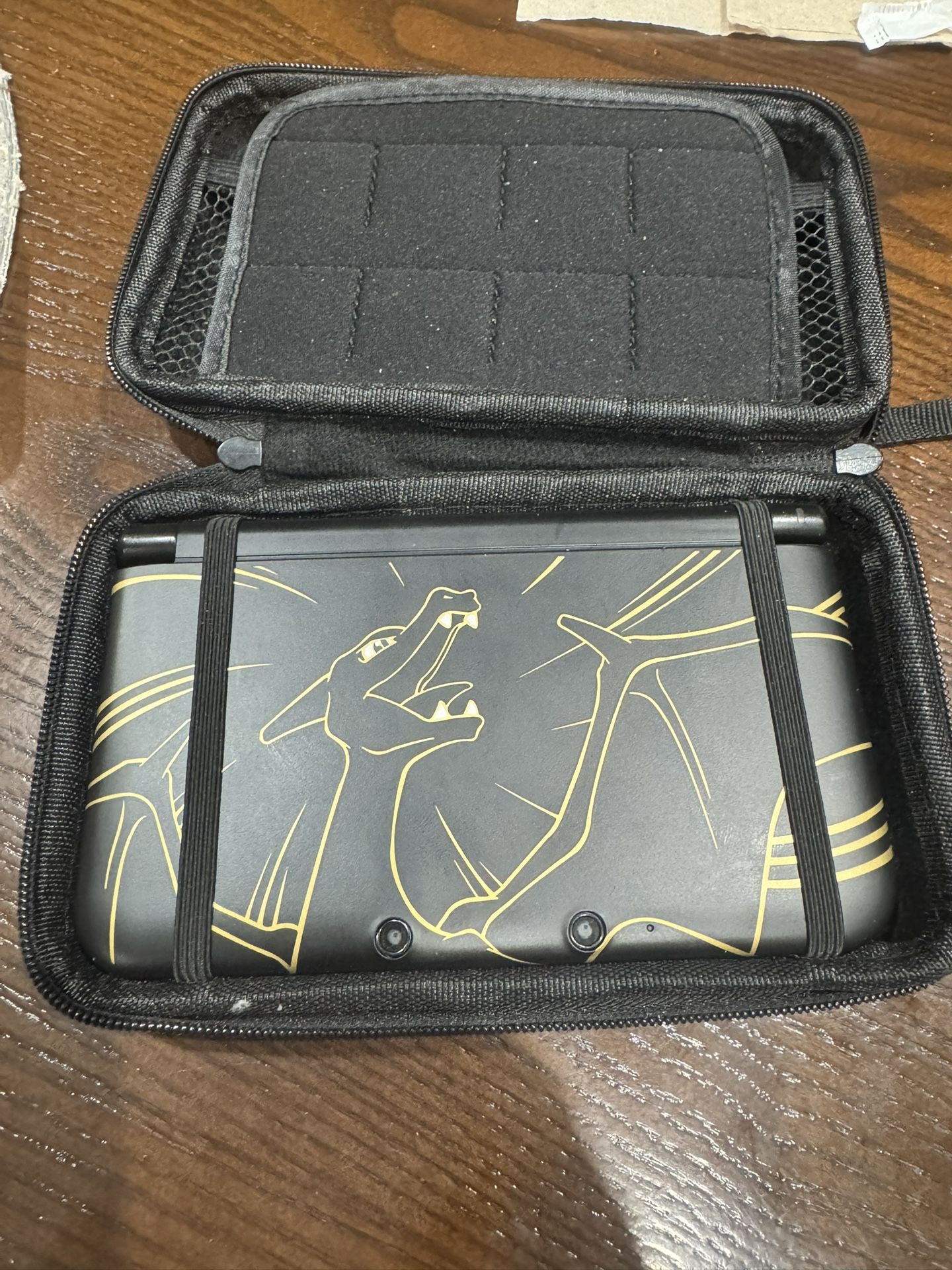 Nintendo 3DS Charizard Pokèmon Edition Black Handheld System