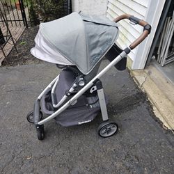UppaBaby Cruz Stroller