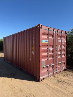 Storage shipping containers