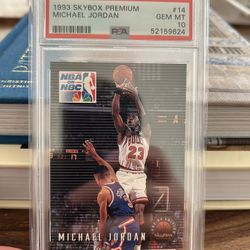 Michael Jordan 1993 NBA Skybox Premium #14 PSA 10