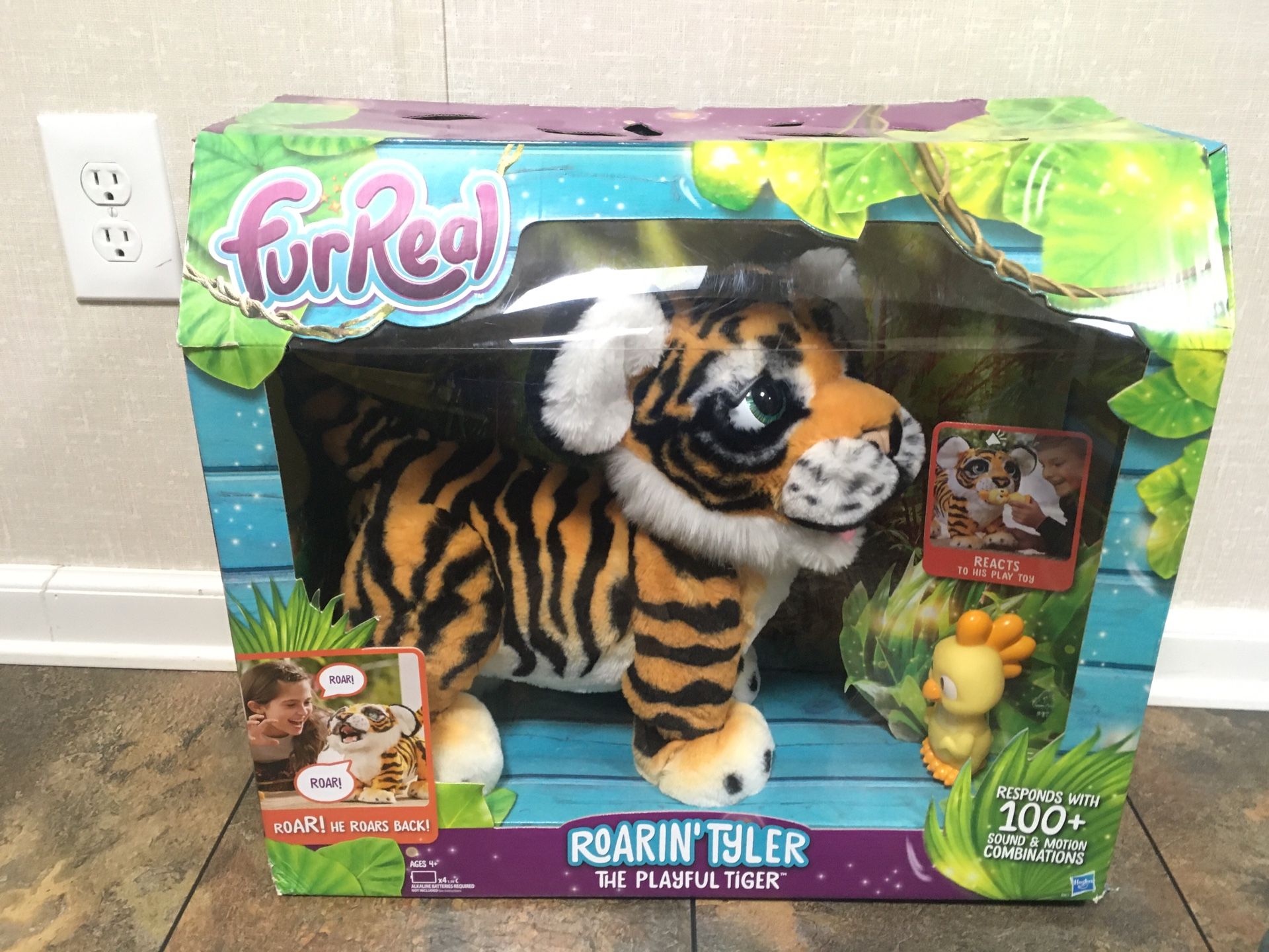 Fur Real Friends Roarin' Tyler the Tiger Animatronic Toy (Brand New)