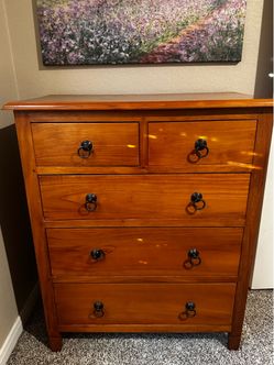 Solid Wood 5-Drawer Chest Dresser