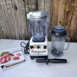 Vitamix Super Total Nutrition Center Blender – 2 Pitchers + Recipe Book