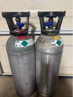 C02 tanks