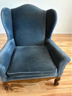 Blue couch and 2 chairs
