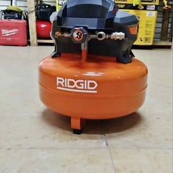 RIDGID CORDED AIR COMPRESSOR 6 GALLON $129