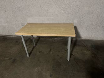 STRONG Desk with Silver Legs